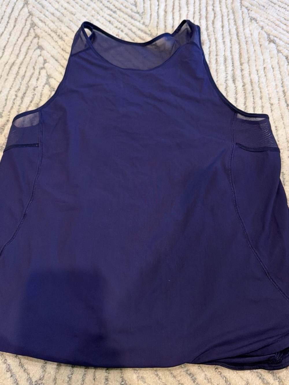 Lululemon size 6 purple tank
